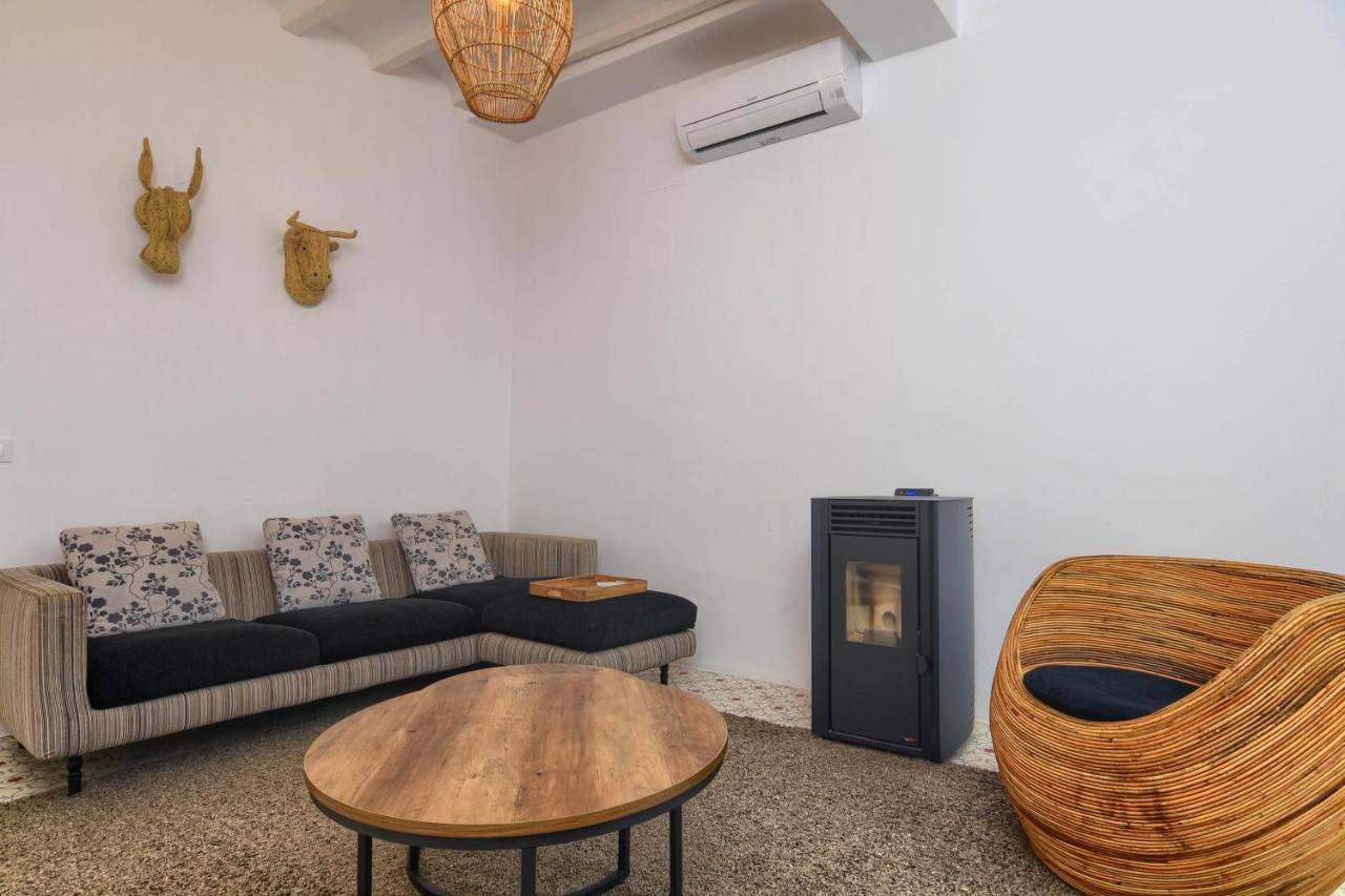 Casa En Grenyo, Holiday home
